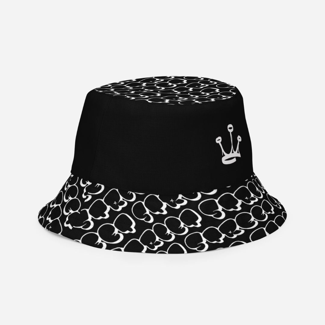 Street Bucket Hat Sente-te Único, Autêntico e Cheio de Atitude Na nossa marca, acreditamos que a moda deve ser uma extensão da tua personalidade, não apenas uma tendência passageira. Estás cansado de sentir que todas as marcas são iguais e só querem vende
