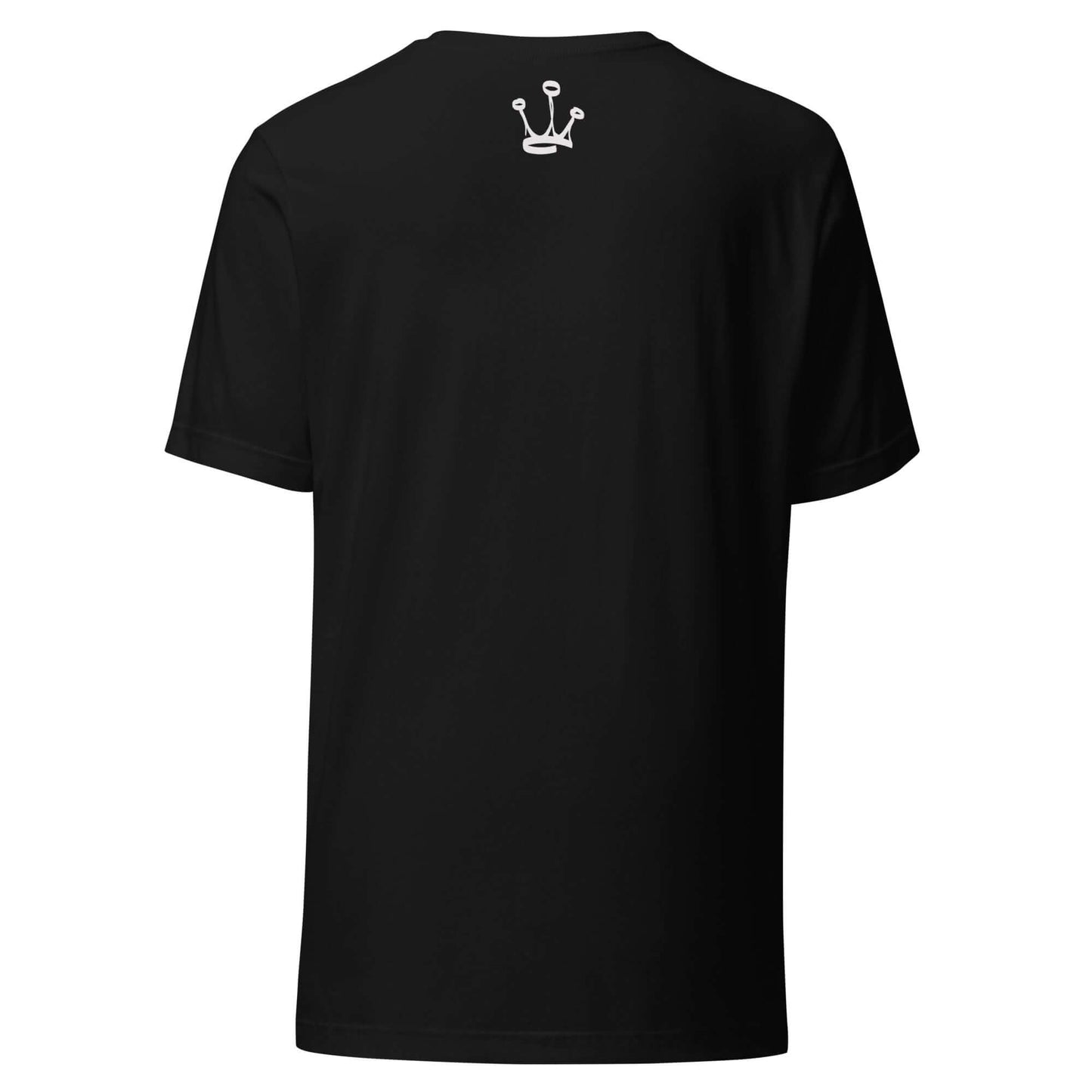 T-shirt streetwear | "Trocos não compram rimas" - Astredik A t-shirt streetwear “Trocos Não Compram Rimas” da Astredik é a escolha perfeita para quem vive a cultura hip-hop em Portugal. Esta t-shirt streetwear não é apenas roupa: é uma mensagem de resistê