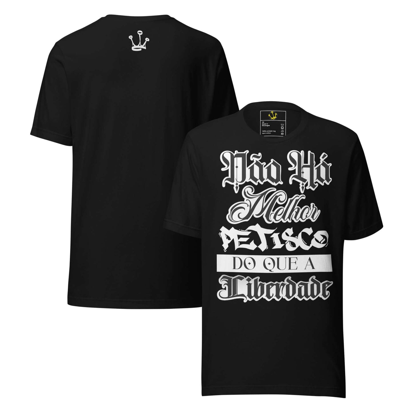 T-shirt "Não há melhor petisco do que a liberdade" "Não há melhor petisco do que a liberdade."Frase tirada de Allen Halloween, voz crua e sem filtros da cultura hip-hop tuga. Esta t-shirt é mais do que um pedaço de tecido — é resistência estampada no peit