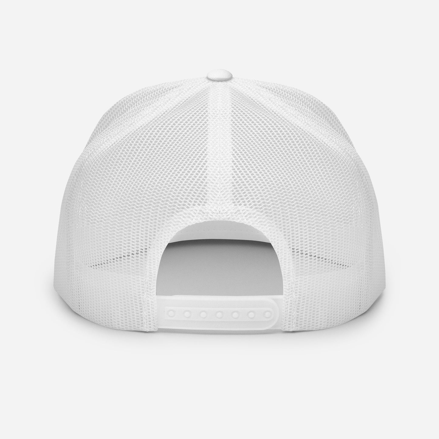 Trucker Cap Reto - Classic Collection Destaca-te com Estilo e Personalidade Na nossa marca, acreditamos que a moda deve ser uma extensão da tua personalidade. Por isso, criámos o Chapéu Reto Exclusivo - uma peça única que te distingue e celebra a tua paix