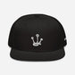 Snapback - Classic Collection Exprime-te com Originalidade e Estilo Na nossa marca, acreditamos que a moda deve refletir quem tu és. Estás farto de sentir que todas as marcas são iguais e só querem vender? Nós também. Por isso, criámos o Snapback com Dupl